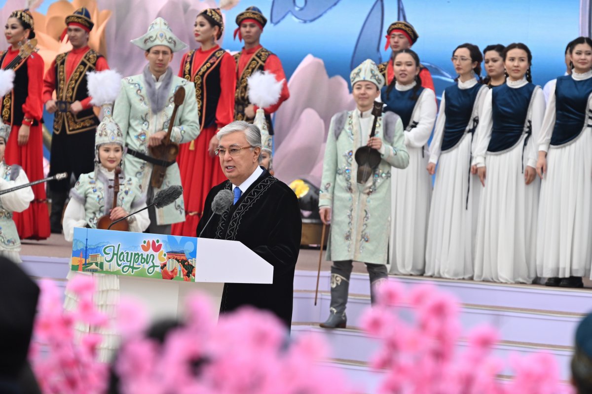 В Алматы встретили Наурыз с Президентом Казахстана