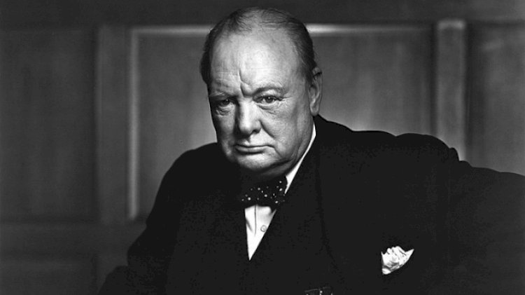 Тапочки Черчилля продали на аукционе за $54 тысячи