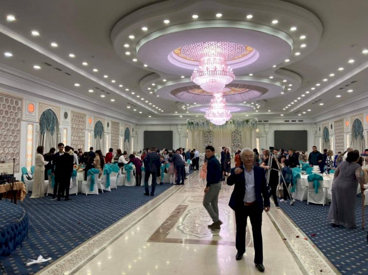 Проведение кыз узату прервали мониторинговые группы в Алматы