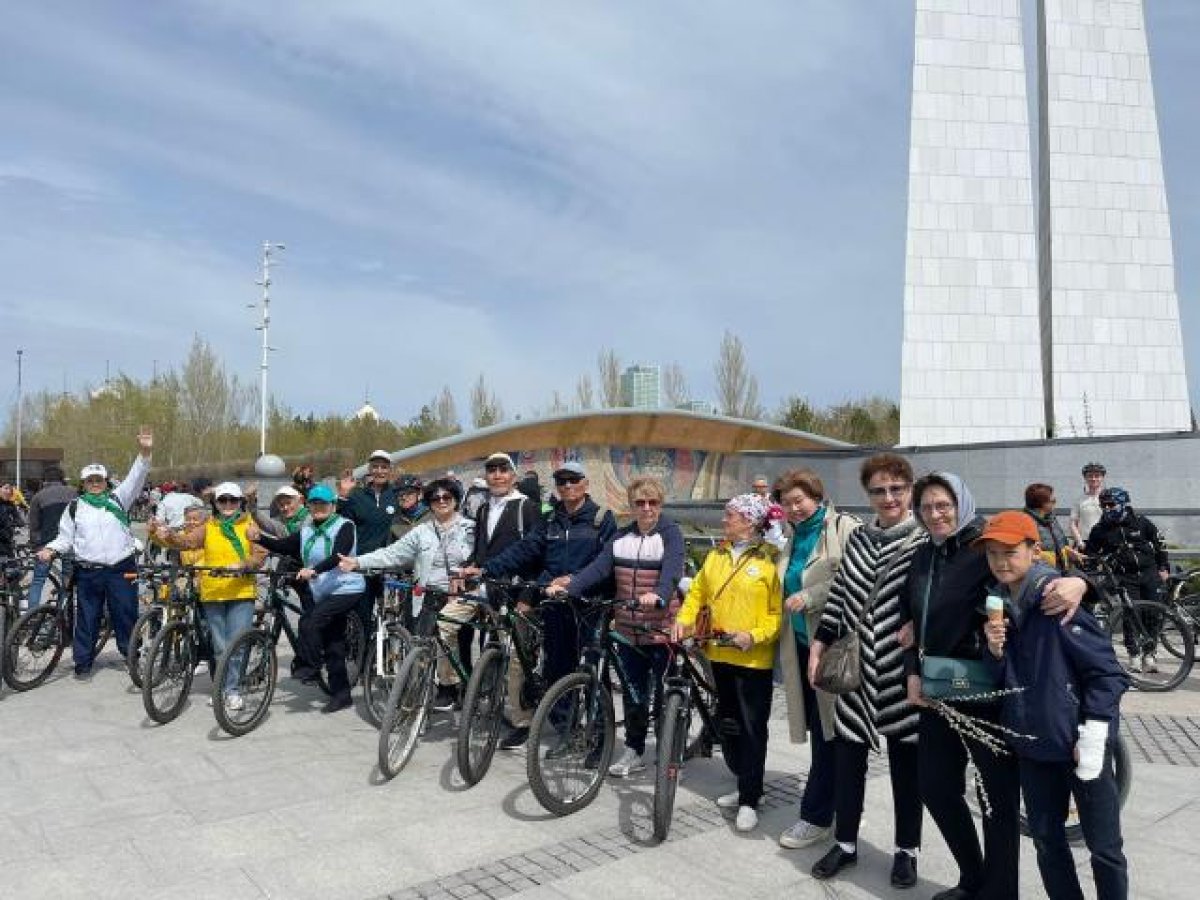 Велосезон-2024 с участием пенсионеров открыт в Астане