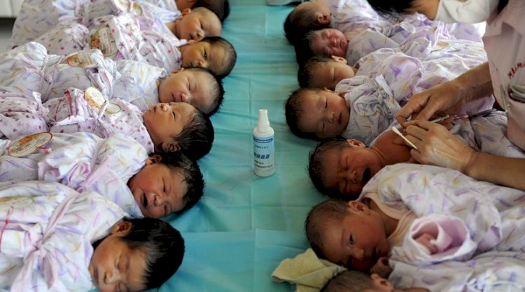 На рост рождаемости повлияло введение пособия по многодетности – эксперты