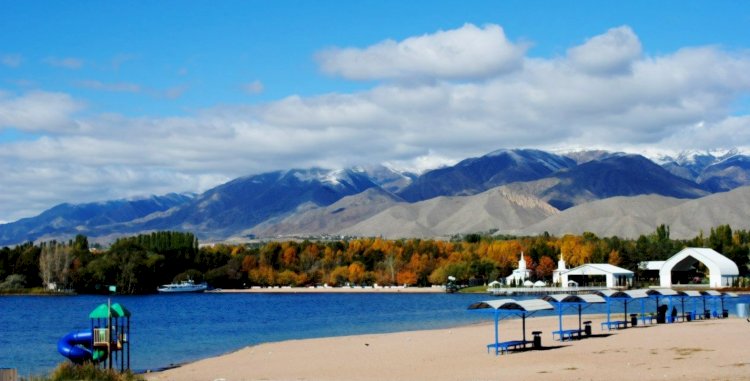 В Кыргызстане официально открыли туристический сезон