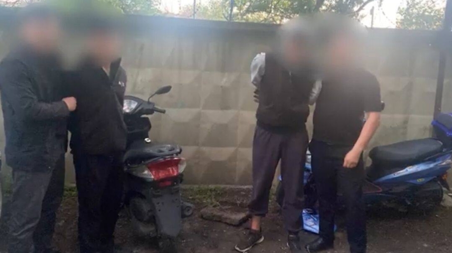 Промышлявшие кражами мопедов группы задержаны в Алматы 