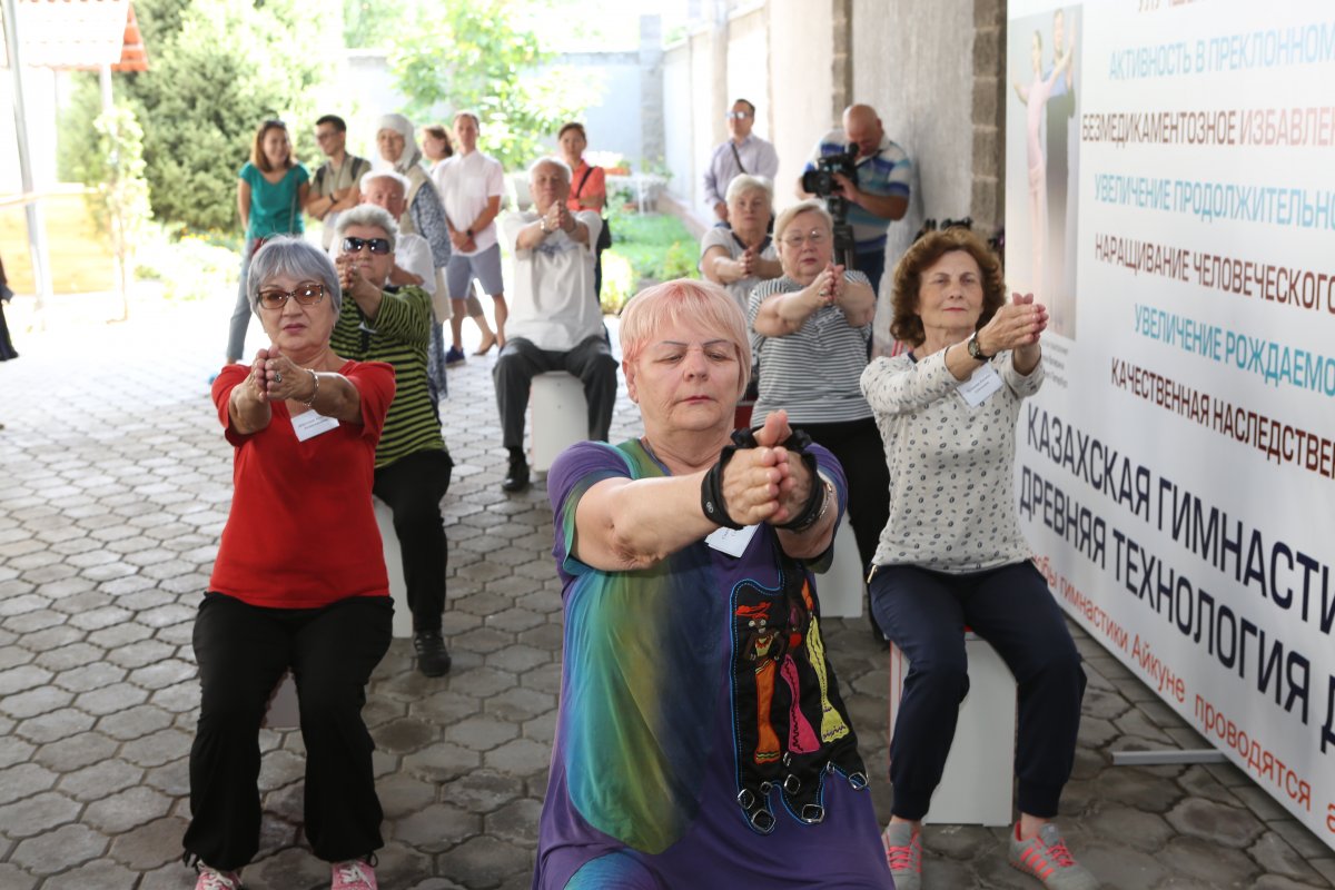 Центры активного долголетия меняют жизнь пожилых горожан