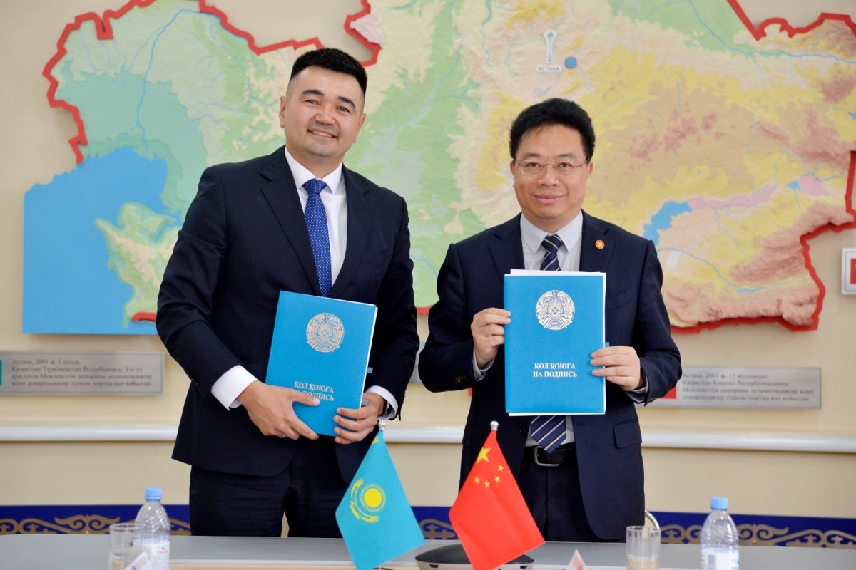 Казахстан и Китай обсудили сотрудничество в сфере высшего образования