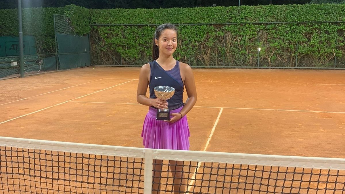 Юная казахстанская теннисистка впервые сыграет на турнире WTA 250