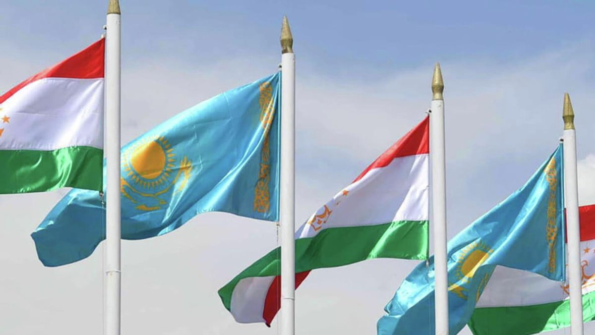 Источник фото: пресс-служба президента Таджикистана