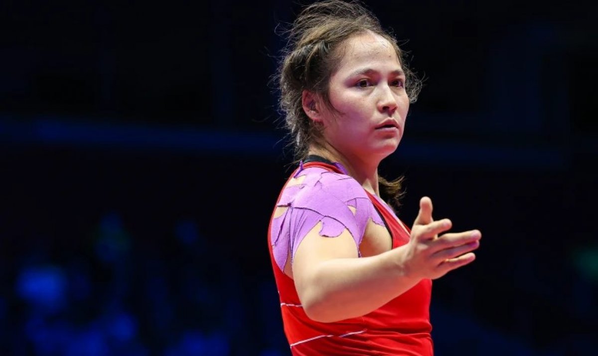 Казахстанка завоевала бронзу чемпионата мира по борьбе
