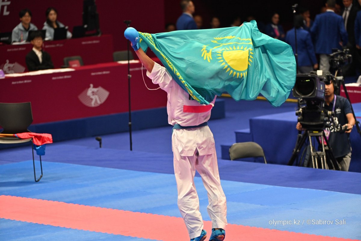Девятую золотую медаль Азиады принес Казахстану каратист Кайсар Алпысбай