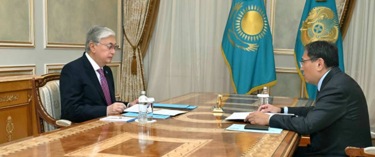 Президент дал ряд поручений акиму Алматы