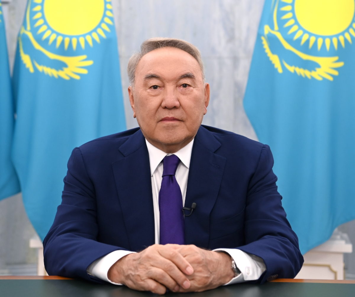 Назарбаев обратился к соотечественникам