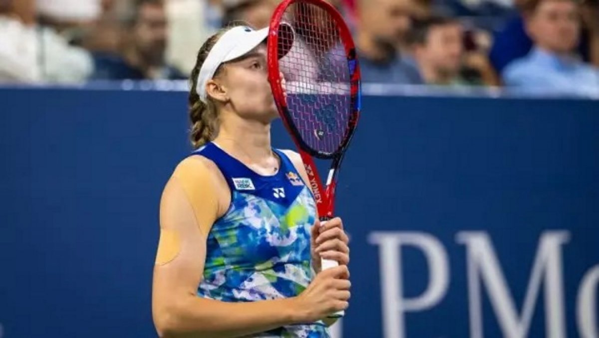 Елена Рыбакина ухудшила положение в рейтинге WTA
