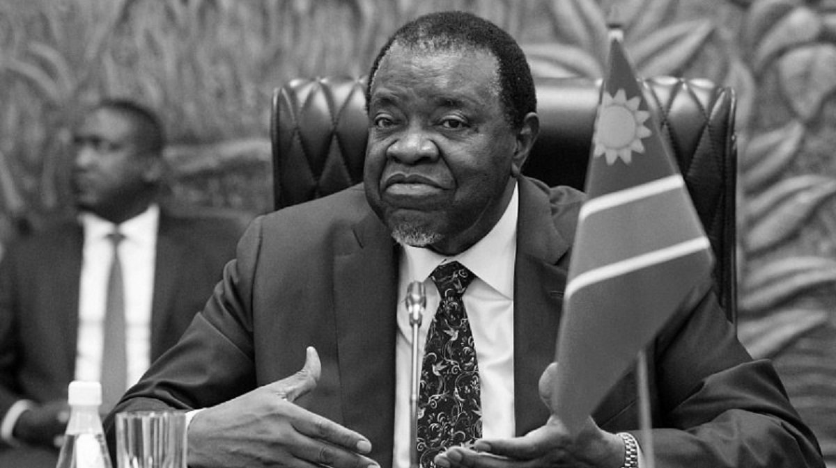 Скончался третий президент Намибии Хаге Гейнгоб