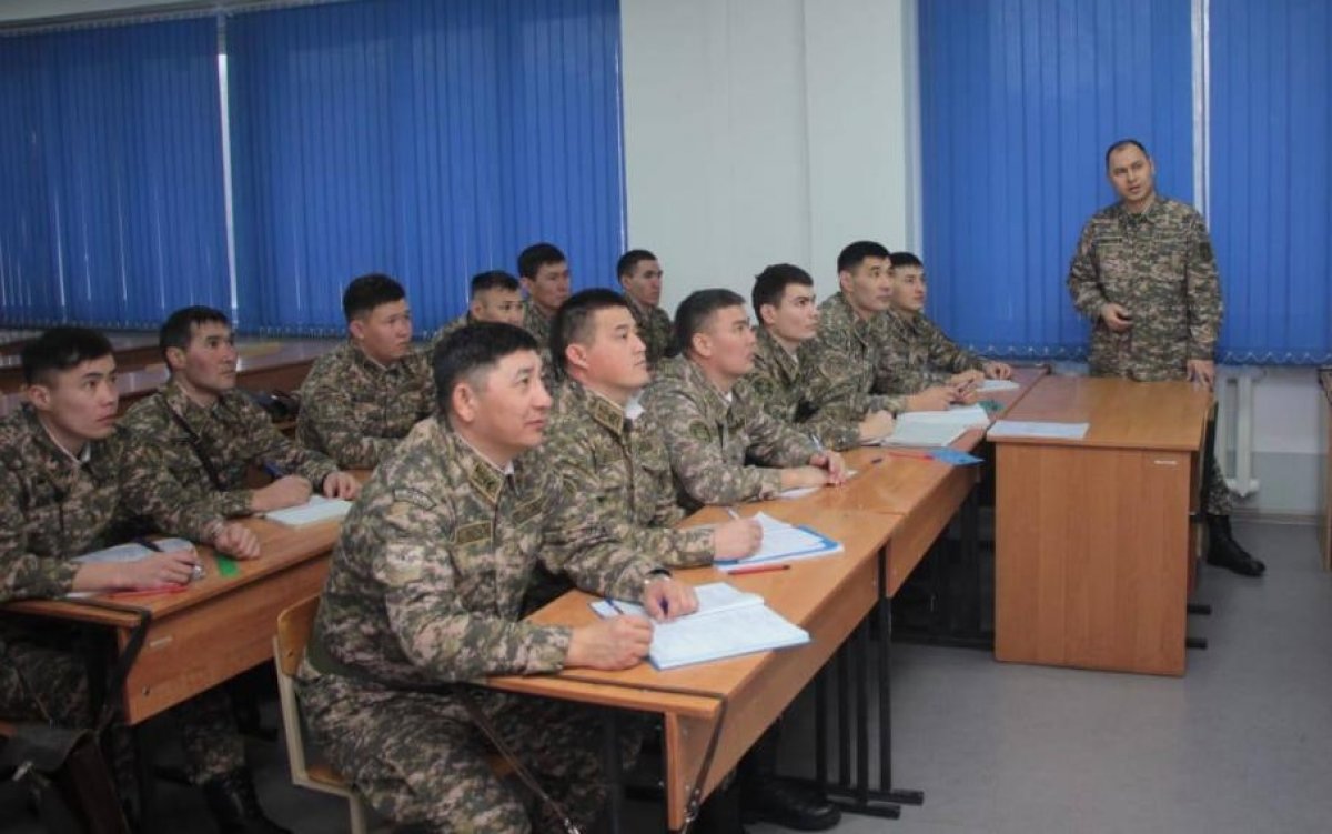 В казахстанской армии ввели новый курс подготовки