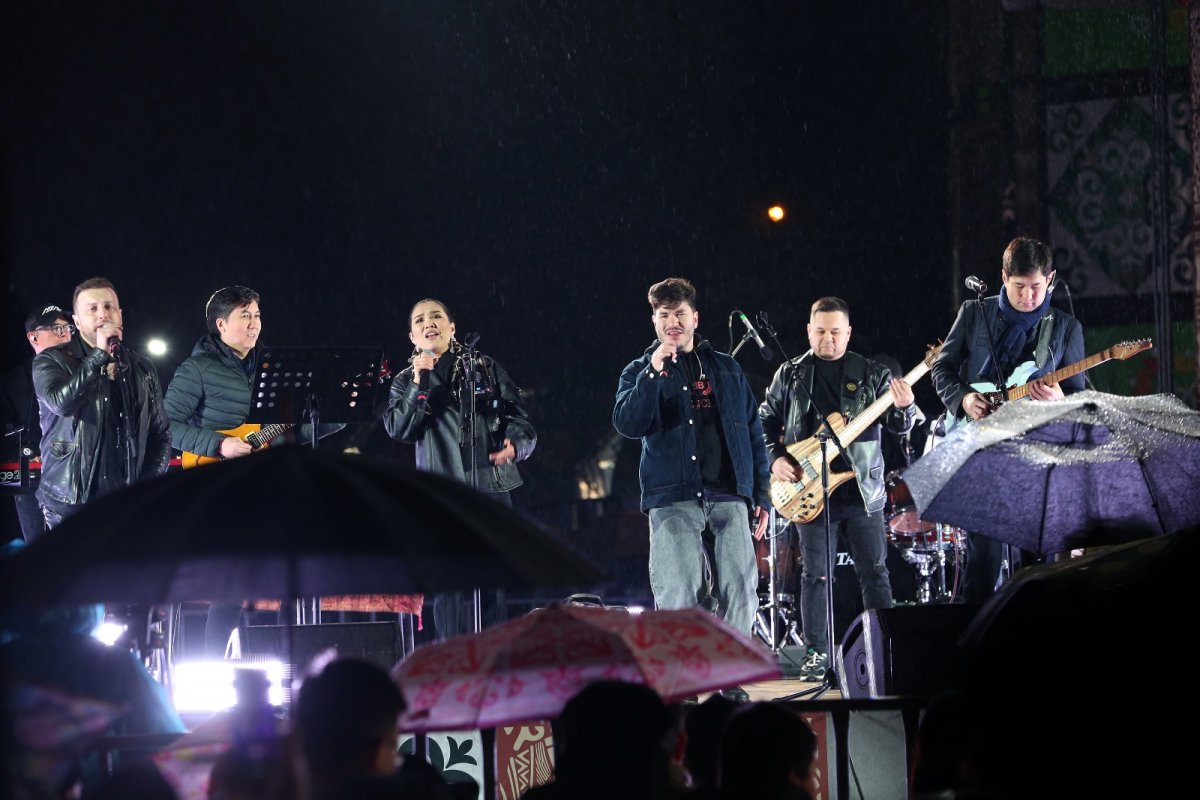 Танец под дождем – как прошел второй день фестиваля Zhuldyzdy Almaty