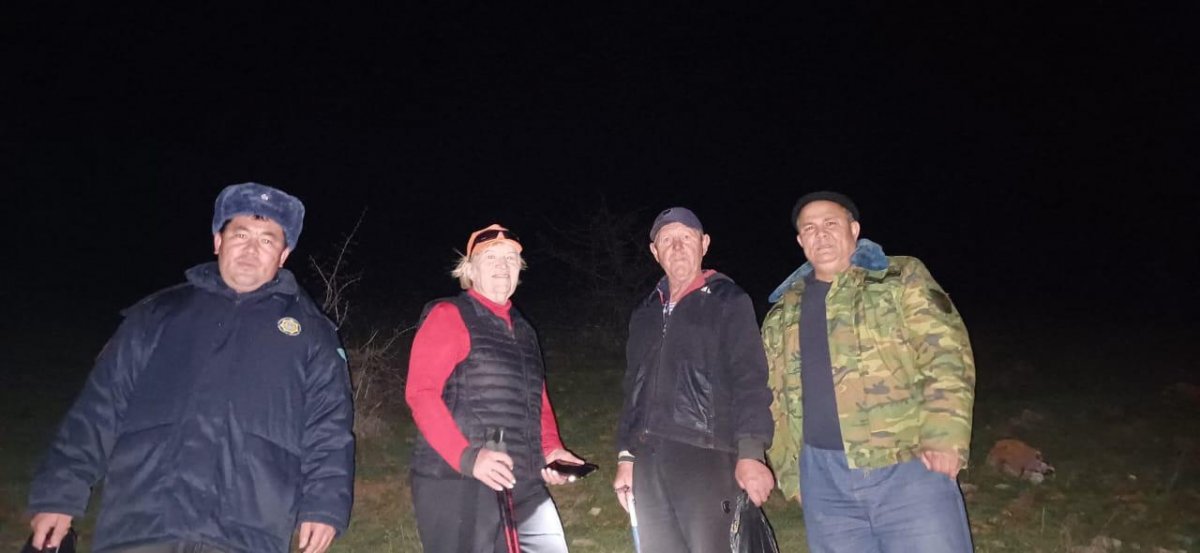 Заблудившихся грибников спасли в горах Туркестанской области