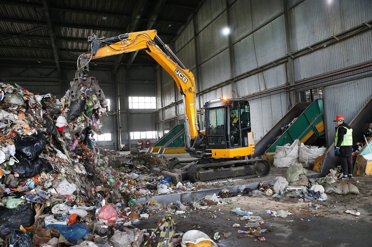 Депутаты маслихата Алматы утвердили нормы образования и накопления коммунальных отходов