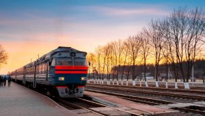 В поездах Казахстана меньше стали перевозить людей