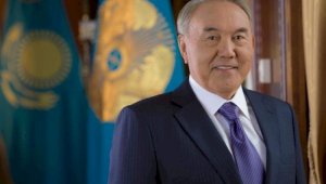 Бакытжан Сагинтаев поздравил алматинцев с Днем Первого Президента