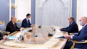 Елбасы встретился с зампредседателя Высшего совета по реформам Сумой Чакрабарти