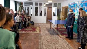 Полицейские посетили детский дом в Алматинской области