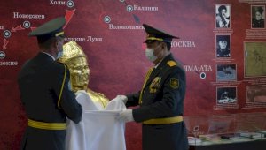 Факультету военного вуза присвоили имя Бауыржана Момышулы