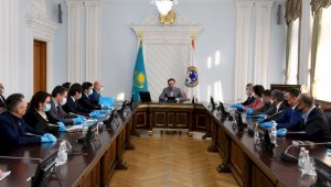 Бакытжан Сагинтаев обсудил с депутатами Мажилиса перспективы развития мегаполиса