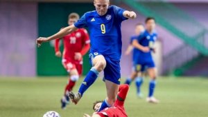 Казахстанские юниоры всухую обыграли белорусских футболистов на их же поле