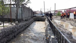 ДЧС предупреждает об угрозе паводков на реках Алматы