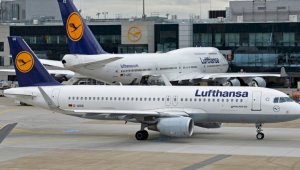 Lufthansa возобновляет регулярные рейсы из Франкфурта в Алматы