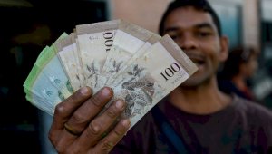 Для борьбы с инфляцией в Венесуэле напечатали деньги