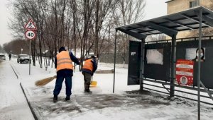 В Алматы полным ходом идут работы по уборке снега