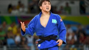 Елдос Сметов назван лучшим спортсменом марта в Казахстане