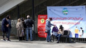 За сутки в Алматы от COVID-19 привились 8165 человек