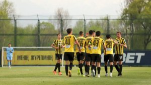 «Кайрат-Жастар» забил восемь голов в ворота «Байконура»