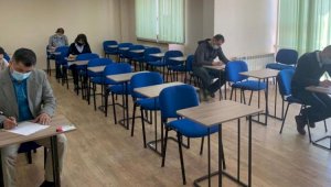 Преподаватели казахстанского военного вуза ждут оценки за экзамен в Кембридже
