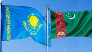 Гурбангулы Бердымухамедов пригласил Касым-Жомарта Токаева в Туркменистан