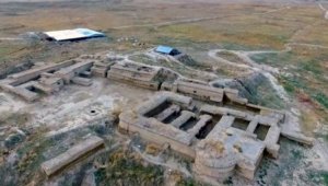 Уахит Шалекенов  отдал более 30 лет исследованию древнего города Баласагун