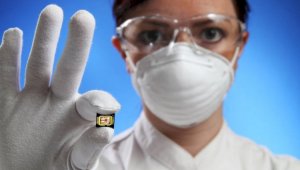 Наличие металлических чипов в вакцинах от коронавируса – фейк