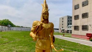 Осужденные отреставрировали скульптуры в СИЗО Алматы
