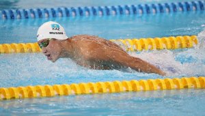 Три золотые, серебряную и бронзовую медали завоевали казахстанские пловцы
