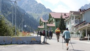 Походы в алматинские горы станут безопаснее и комфортнее