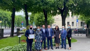 Латвийские селекционеры назвали новый сорт рододендрона Qazaqstan