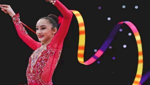 Казахстанка Алина Адилханова завоевала два серебра на чемпионате Азии