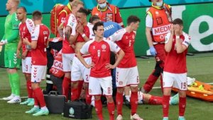 Игроку сборной Дании стало плохо во время матча на Евро-2020