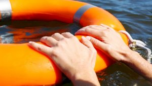 10-летний мальчик утонул на Первомайских прудах близ Алматы