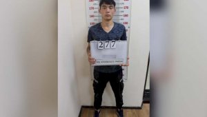 Криминальный любитель сотовых телефонов задержан в Алматы