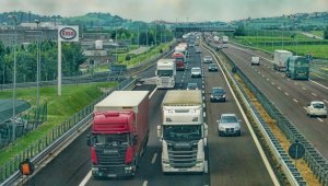 Более 370 грузовиков застряли на погранпереходах РК с сопредельными странами