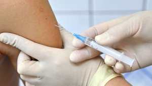 Казахстанский ученый считает, что переболевшим КВИ тоже необходима вакцинация