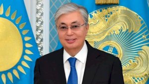 Президент РК поздравил казахстанцев с Днем Конституции